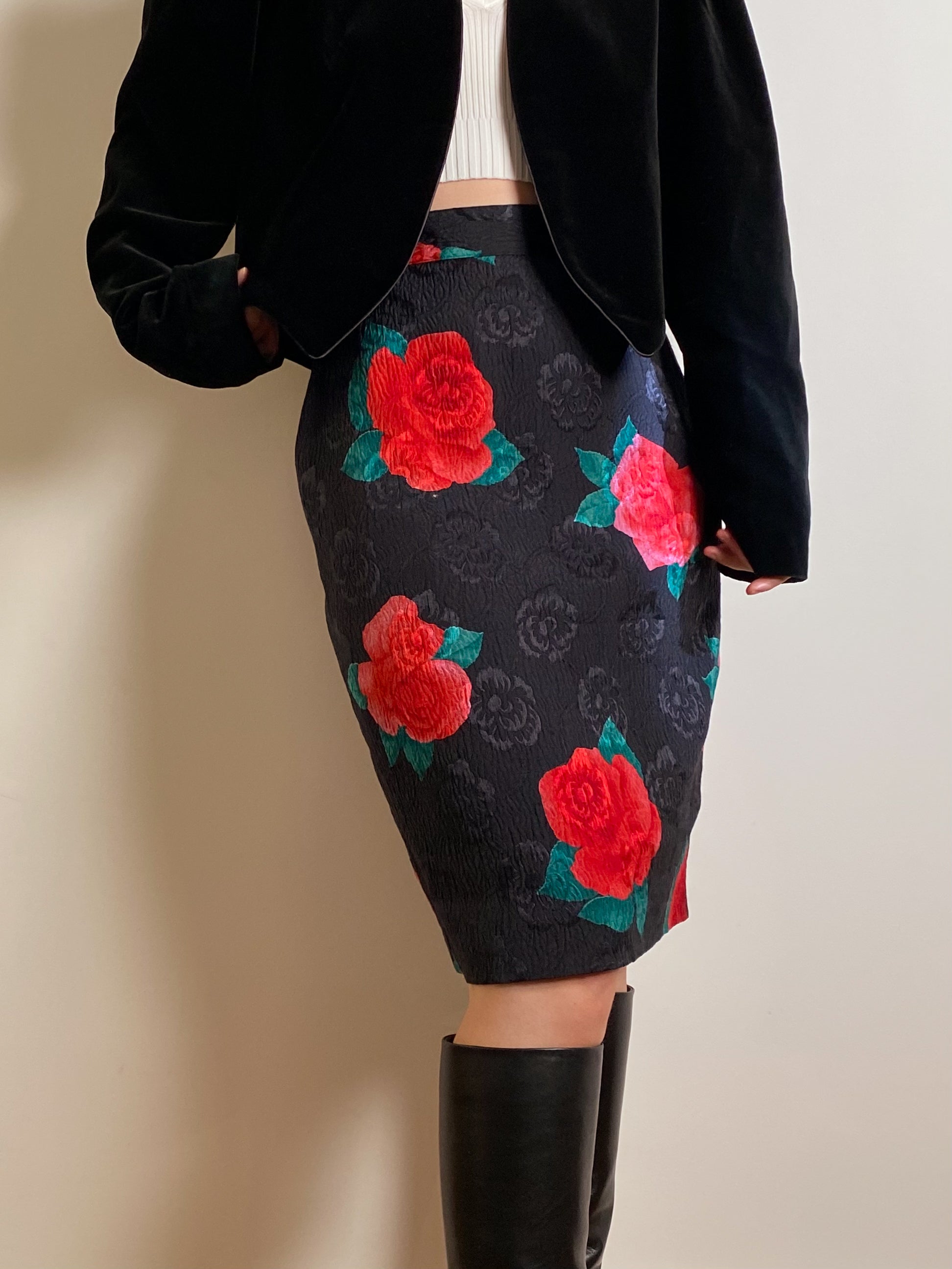 Vintage Rose pattern skirt