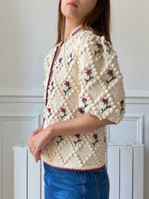 Charger l&#39;image dans la galerie, PRE-ORDER Hand knitted short cardigan
