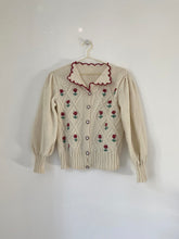 将图片加载到图库查看器，PRE-ORDER Hand knitted white cardigan
