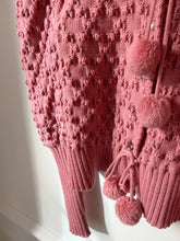 Charger l&#39;image dans la galerie, Vintage austrian rose cardigan
