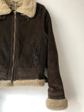 Charger l&#39;image dans la galerie, Manteau bomber suede 80s
